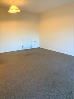 3 bedroom apartment to rent, Carisbrooke Road,  Leeds, LS16