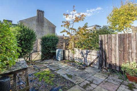 48 Howson Road, London, SE4 2AT