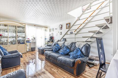 48 Howson Road, London, SE4 2AT