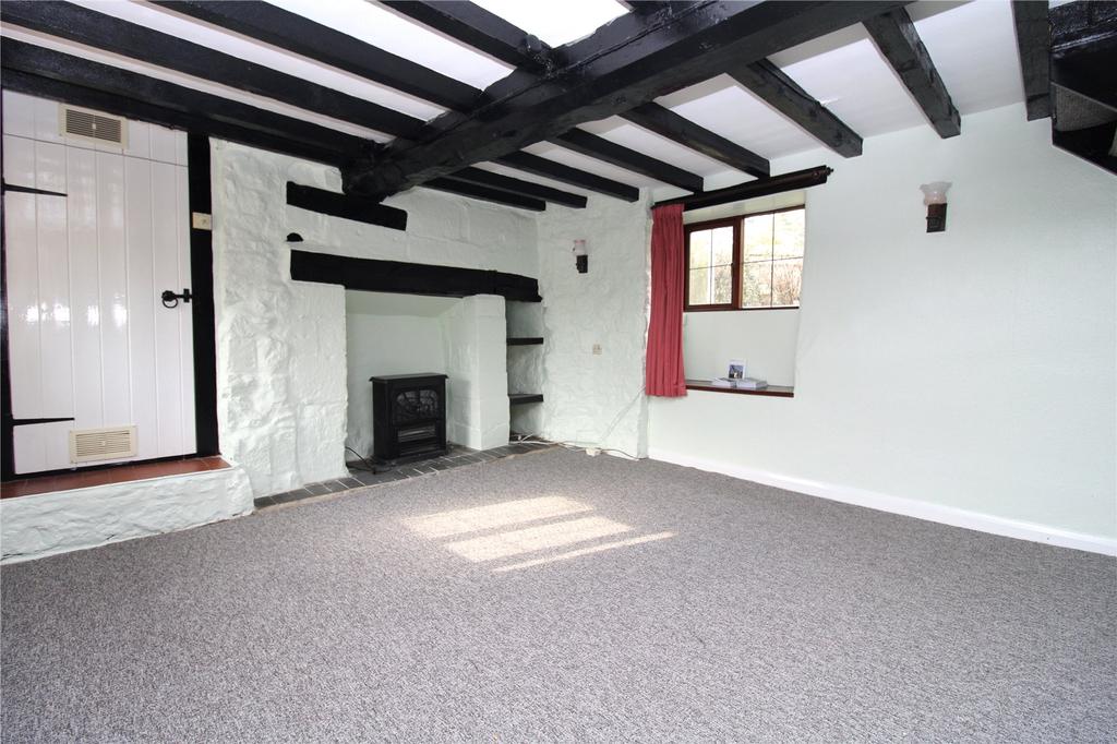 Greens Lane, Wroughton, Swindon, SN4 3 bed detached house £375,000