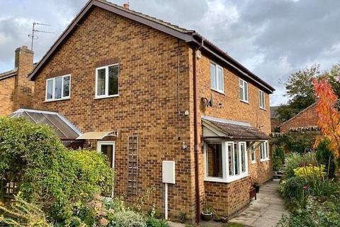 1 Barneswell Close, Brixworth, Northampton, NN6 9AT