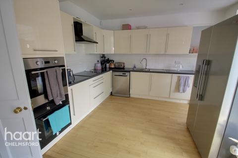 65 Widford Road, Chelmsford, CM2 8SY