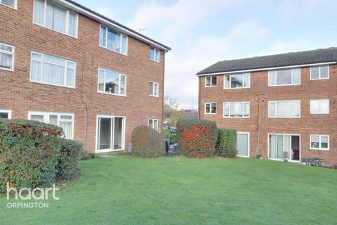 40 Glendower Crescent, Orpington, BR6 0UR