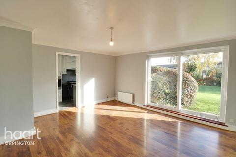 40 Glendower Crescent, Orpington, BR6 0UR