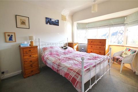11 Johnston Walk, Guildford, GU2 9XP