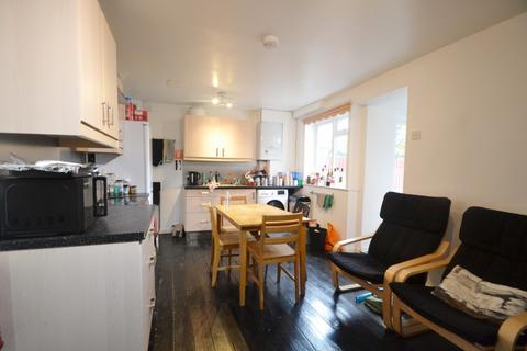 36 Bealing Close, Bassett, Southampton, SO16 3AX