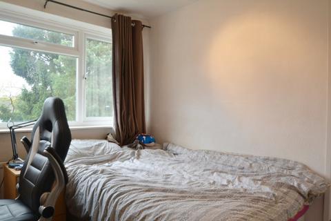 36 Bealing Close, Bassett, Southampton, SO16 3AX