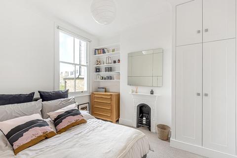 10 Ranmere Street, London, SW12 9QQ