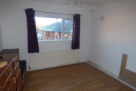 2 Alwin Road, Shaw, Oldham, OL2 7YD
