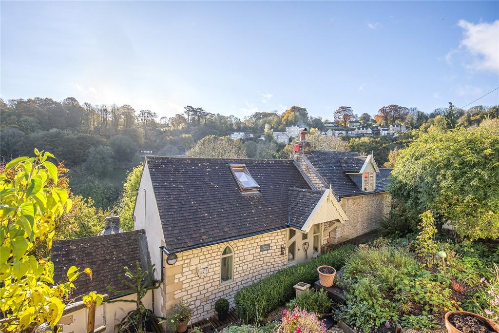 Burleigh, Stroud, Gloucestershire, GL5 4 bed detached house £695,000