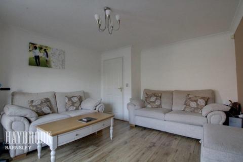 4 Fernhall Croft, Wombwell, Barnsley, S73 0DU