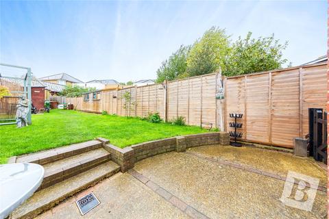 10 Bruce Grove, Chelmsford, CM2 9AX