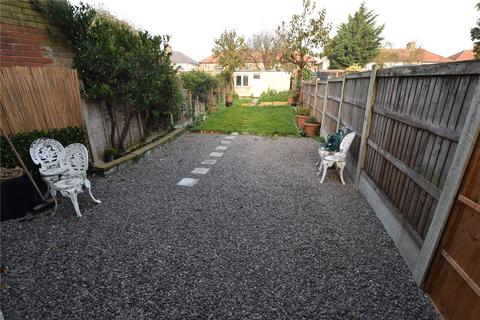 63 Eddy Close, Romford, RM7 9HR