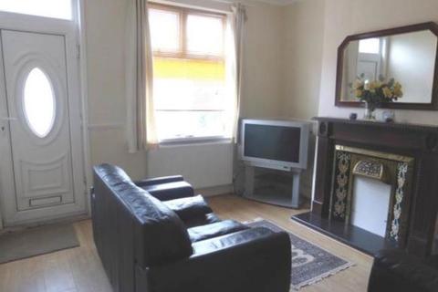 15 Limpsfield Road, Sheffield, S9 1BJ