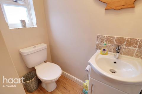 1a Bayfield Road, Timberland, Lincoln, LN4 3YL