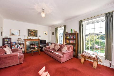 7, Goodacres Arundel Road, Fontwell, Arundel, BN18 0SF