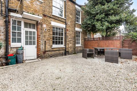 23 Reform Street, London, SW11 5AL