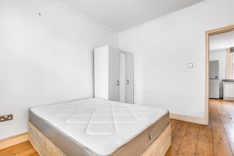 23 Reform Street, London, SW11 5AL