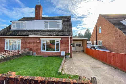 6 Howmead, Berkeley, GL13 9AS