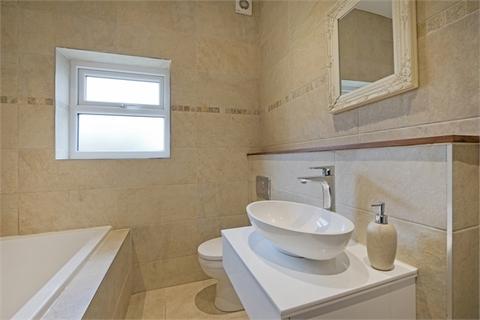 9 Booth Street, Burley In Wharfedale, Ilkley, LS29 7HY
