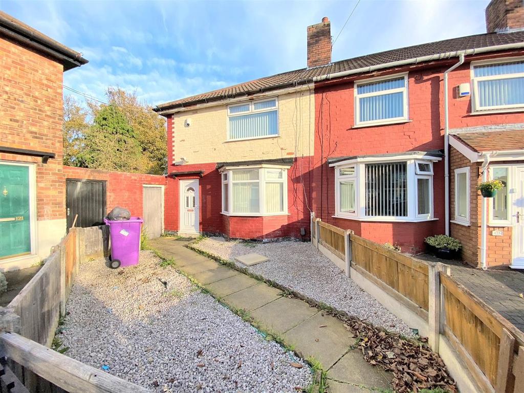 Churchdown Road, Dovecot, Liverpool 3 bed townhouse £100,000