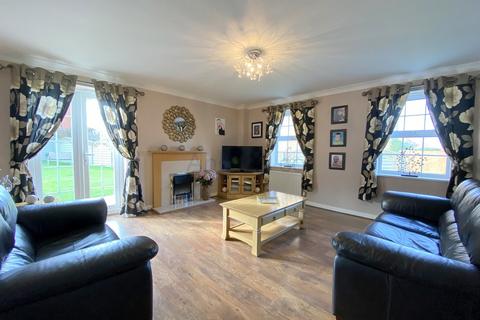 2 Abbeydale, Carlton Colville, Lowestoft, NR33 8WJ