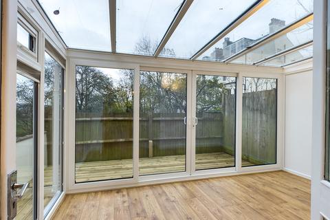 95 Millers Road, Brighton, BN1 5NQ