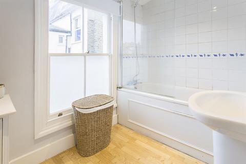 undefined, Ramsden Road, Balham, SW12