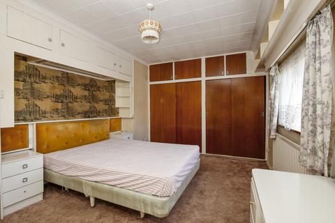 20 Perpins Road, London, SE9 2LF