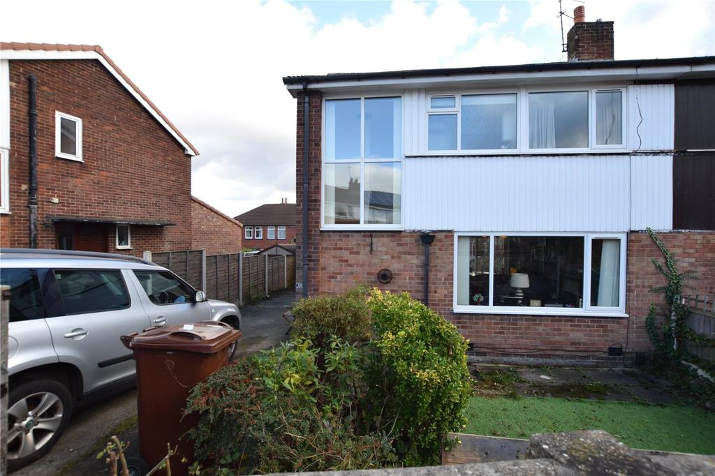 Alder Hill Avenue, Leeds 3 bed semidetached house £260,000