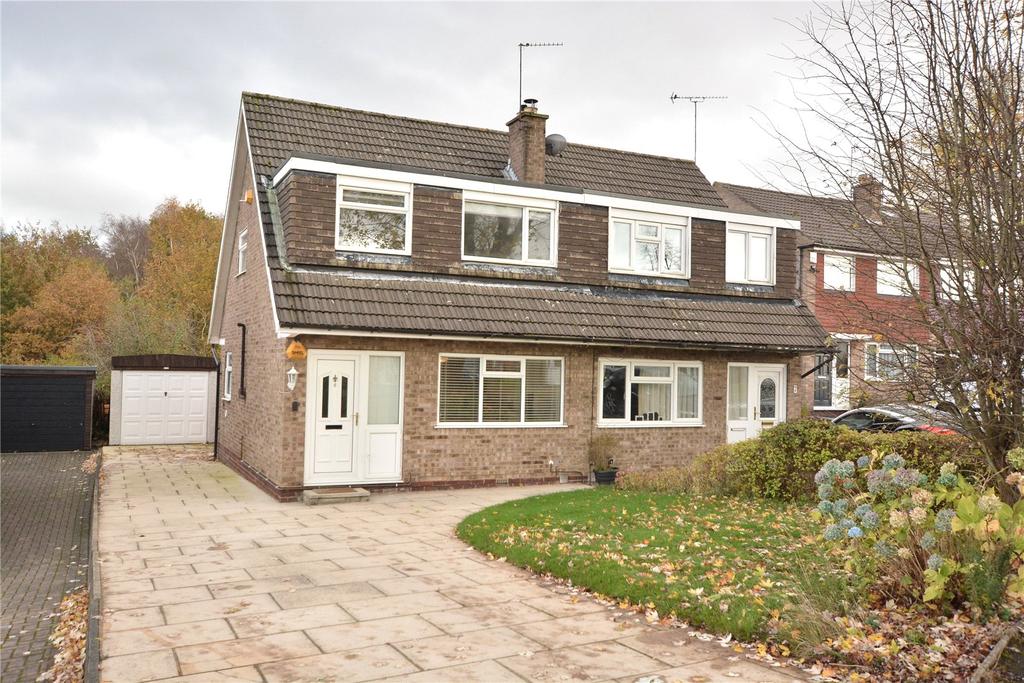 Sunningdale Avenue, Leeds, West Yorkshire 3 bed semidetached house £
