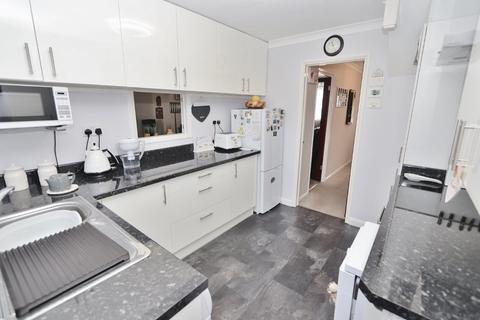 11 Epping Close, Romford, RM7 8BH