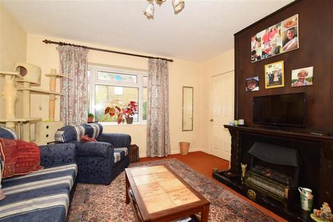 22 Oak Road, Erith, DA8 2NL