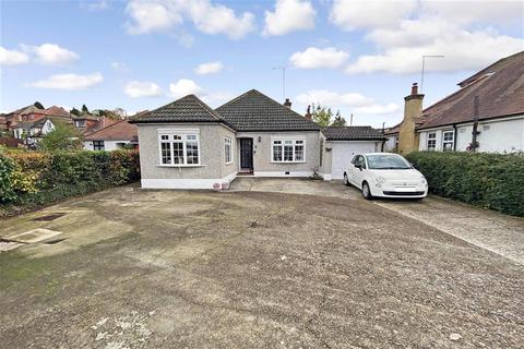 31 Arcadia Road, Istead Rise, Gravesend, DA13 9EH