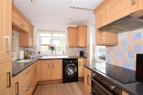 66 Clipper Crescent, Gravesend, DA12 4NN