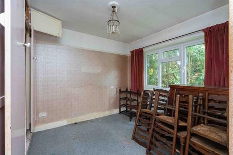 Happy Thought Ashurst Drive, Boxhill, Tadworth, KT20 7LR