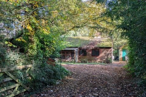 Happy Thought Ashurst Drive, Boxhill, Tadworth, KT20 7LR