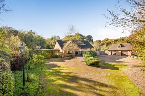 10 The Coppice, Bexley, DA5 2EA