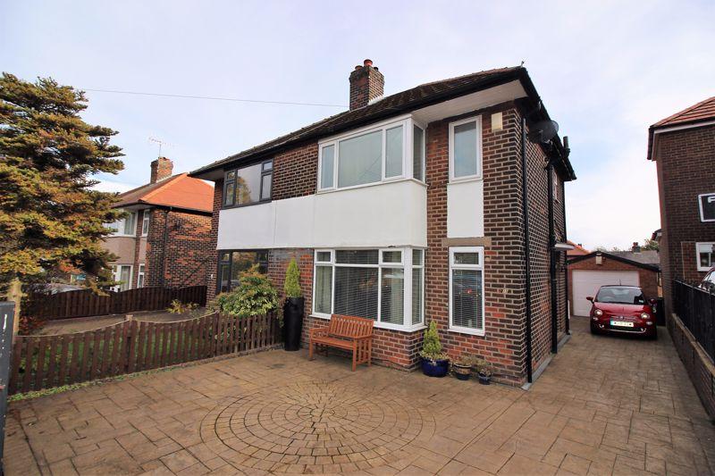 Green Park Avenue, Skircoat Green, Halifax 3 bed semidetached house
