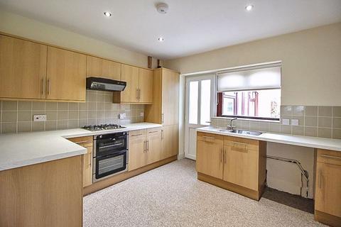 7 Church Hill, Penn, Wolverhampton, WV4 5NP