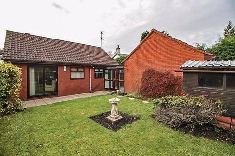 7 Church Hill, Penn, Wolverhampton, WV4 5NP