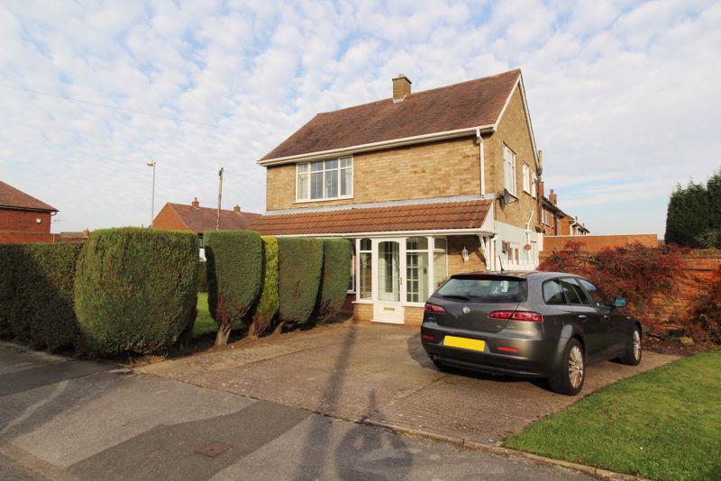 Chatsworth Crescent, Rushall 3 bed end of terrace house £169,950