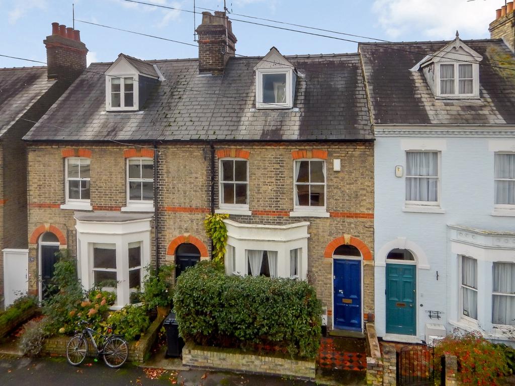 Alpha Road, Cambridge 3 bed terraced house £650,000