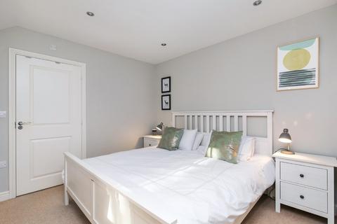 5 Monks Walk, Winchester, SO23 7GD
