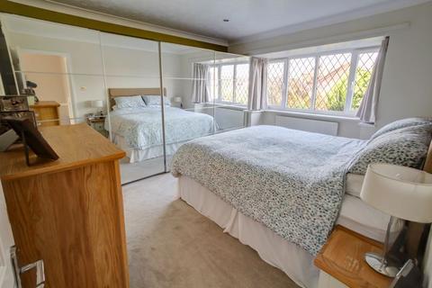 40 Berrybrook Meadow, Exminster, Exeter, EX6 8UA