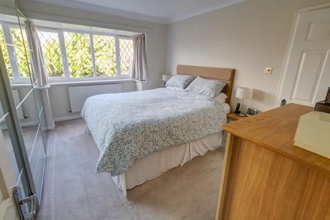 40 Berrybrook Meadow, Exminster, Exeter, EX6 8UA