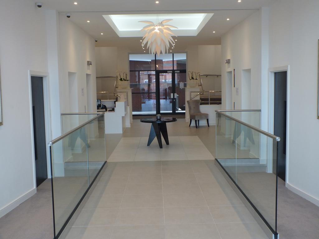 Verona Apartments, Slough 1 bed flat £825 pcm (£190 pw)