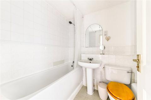 8 Ferguson Close, London, E14 3SH