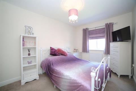 24 Springhill, Shifnal, TF11 8FB