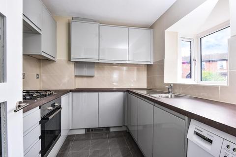 2 bedroom terraced house for sale, Linnet Mews, Clapham South